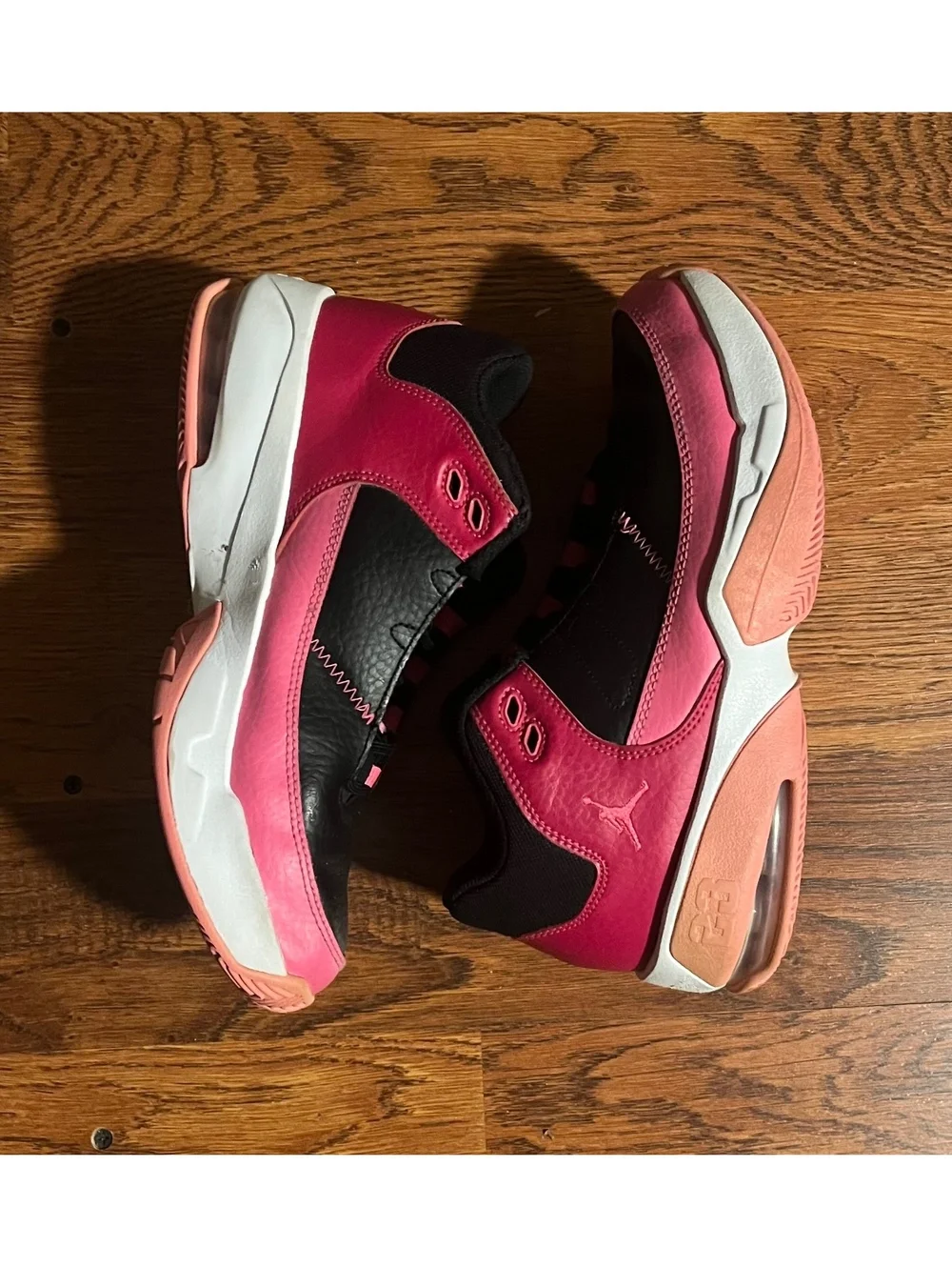 jordan max aura 3 black pinksicle Kids 6Y Pink Shoes